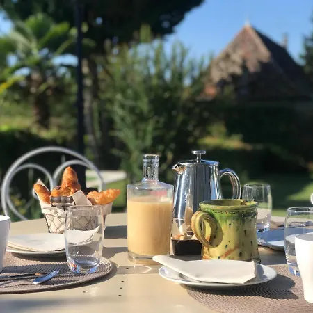 Bed & Breakfast Domaine Du Manoir Les Avenières